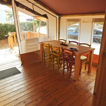 Luxury tent Drago Tours Tent Joy Safari, Lanterna